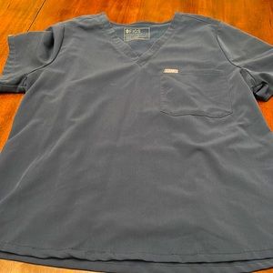 Figs dark harbor xl Catarina scrub top.